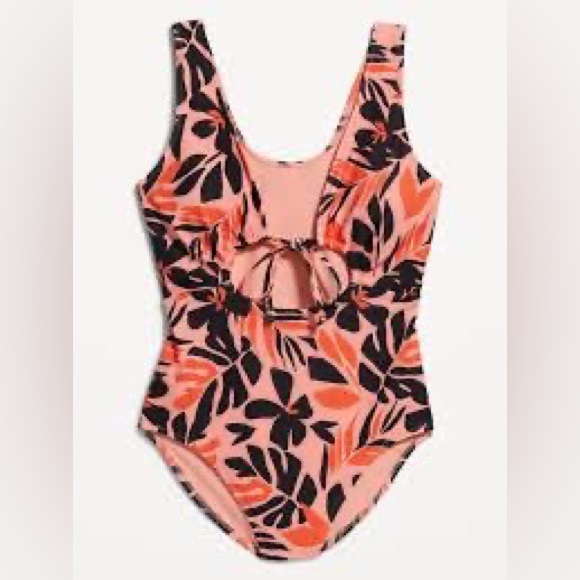 M Cutout-Front One-Piece Swimsuit for Women Medium - Picture 3 of 3